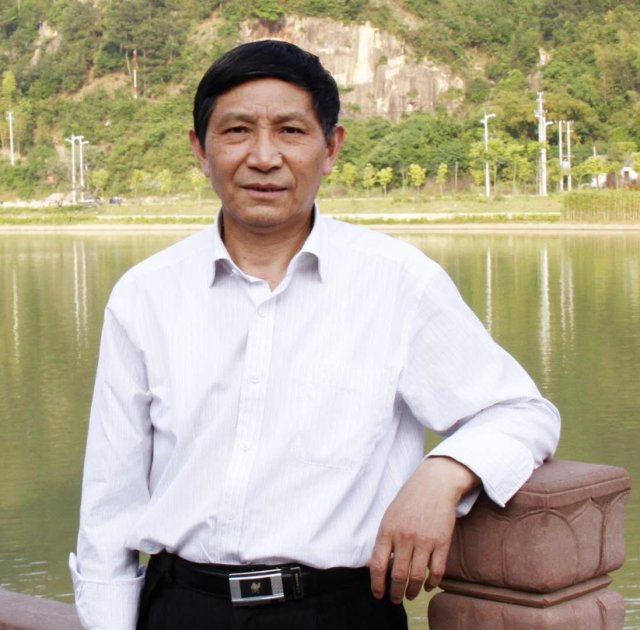 书法家汪钟鸣诸书皆成文人功真草隶篆潇洒风