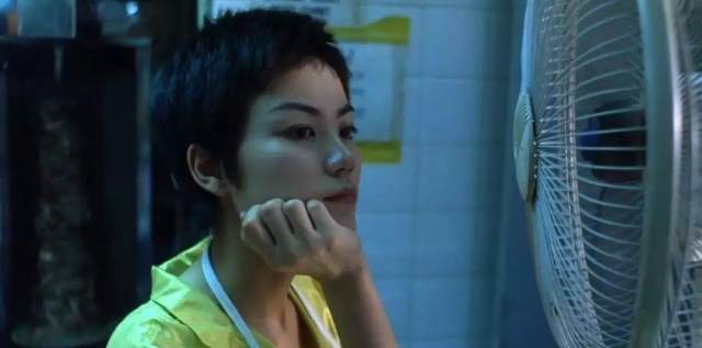 王俊凯真的被流量掣肘了吗?下面有请娱情局发