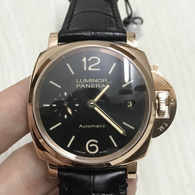 我是华西,欢迎关注:华西腕表,今天呢华西给大家带来vs沛纳海908的鉴赏