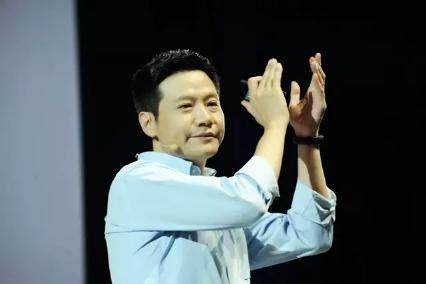小米二季度大赚452亿，雷军拿99亿奖励超越刘强东，刷新世界纪录