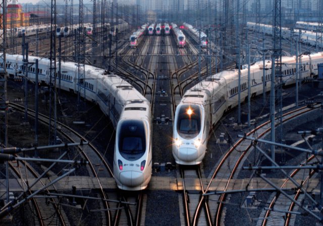 京沪高铁上市,2000亿巨无霸呼之欲出,国铁集团有什么阳谋?