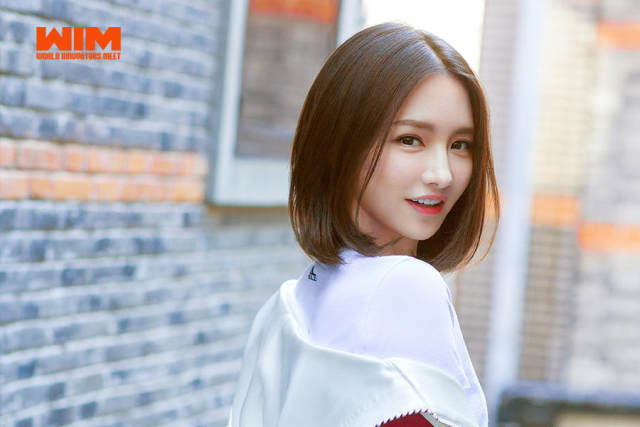 miss韩懿莹趁着年轻去热爱