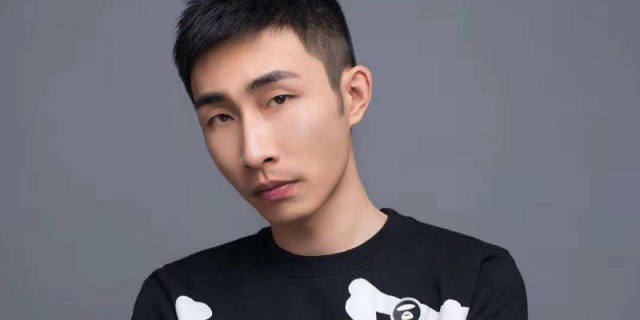 【吾国吾民】非典型游戏主播寅子:"别叫我网红"