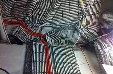 爆笑德国电工vs印度电工没有对比就没有伤害