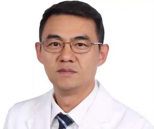 参观了嗣道遗传与不育诊疗中心,指导交流,并与嗣道集团创始人沈泱先生