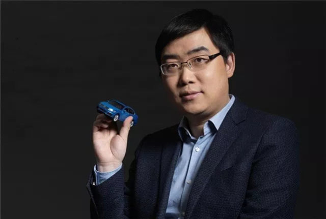 北大的戴威为何输给了三本的胡玮炜