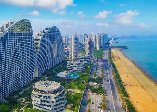 老刀每日说海滩3广西北海金滩小心有坑