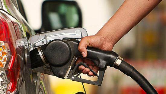 今夜调整!油价将迎3连涨?多花9块?这还得怪