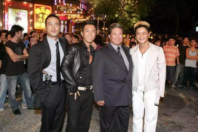 吴京150亿票房背后曾因习武下肢瘫痪被甄子丹打断四根棍子