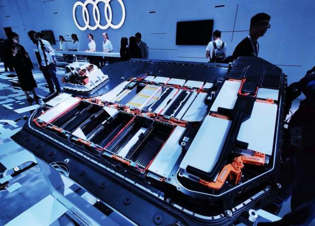 奥迪e-tron动力电池组