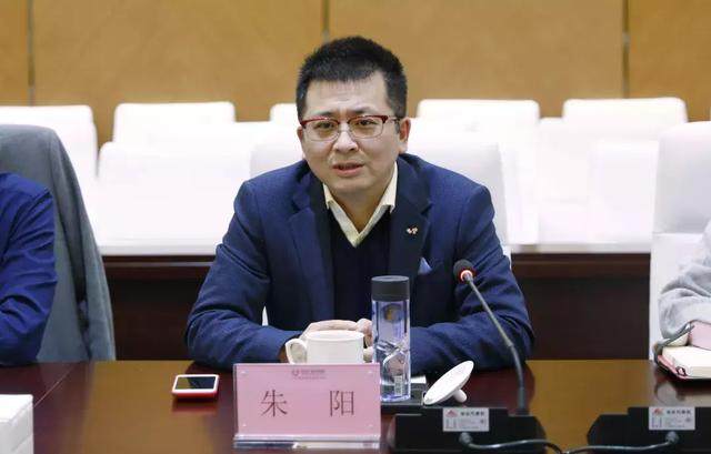 中纺院董事长庄小雄一行调研中产网以产业资本撬动纺织业转型升级