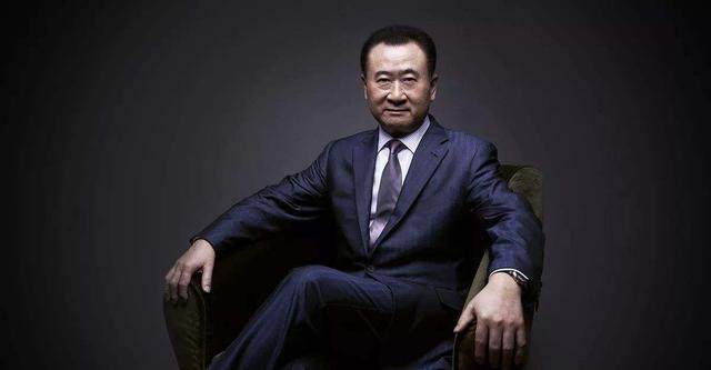 作者 | 唐郡编辑 | 刘肖迎 刘宝强一年前,前首富老王忍痛挥刀断臂自救