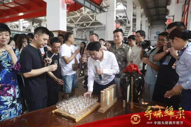 72度原浆酒喝起来什么滋味？白酒调制有哪些奥秘？看完这篇全懂了