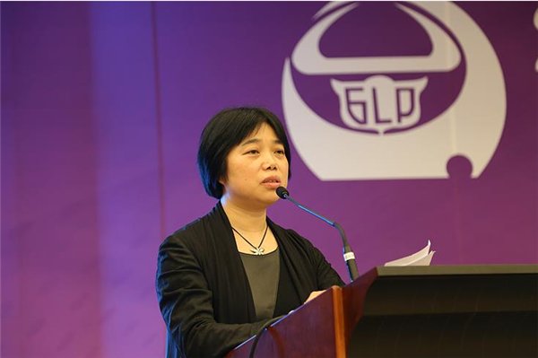 请来60后苏葆燕做独董的安正时尚 前三季度靠服装实现营收近18亿 财富号 东方财富网