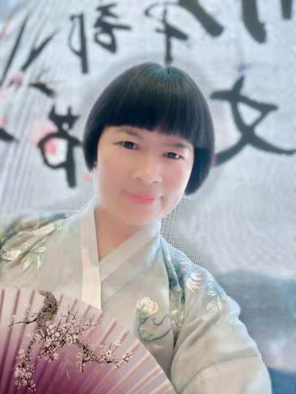 徐妙江南才女一步成诗书画院获浙江首届最专业书画院网络大赛冠军