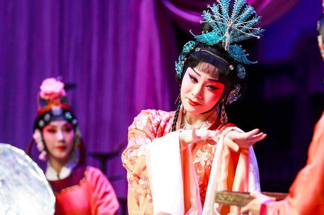 太真外传专场献演纪念梅兰芳大师诞辰125周年暨梅葆玖先生诞辰85周年
