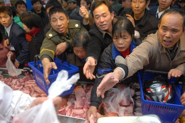 期舍:中秋国庆双节来临,猪肉遭盲目抢货,各省开启稳价战