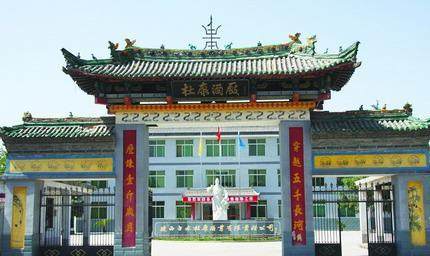 三十多年过去了,伊川,汝阳两家杜康酒厂早已破产,被民营资本收购后改