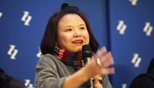 听说天风零售首席的月薪9000元,那么方正的马军在"饭局门"后,从mp到