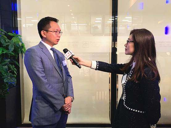 ATFX出席第十一届“青年破冰者”年度晚宴并发表主旨演讲