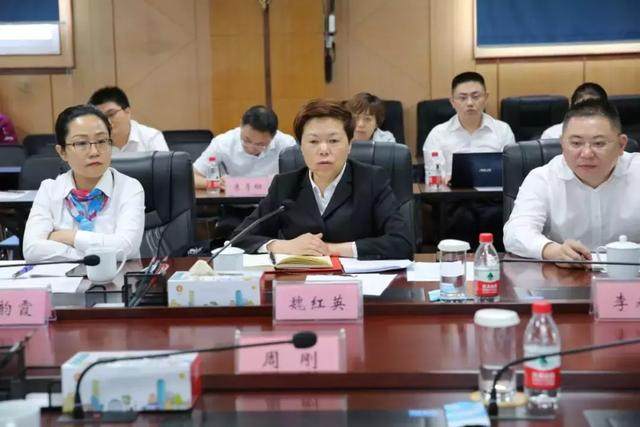 慕名而来 取经学习魏红英首先向江汽集团提供此次参观学习交流的机会