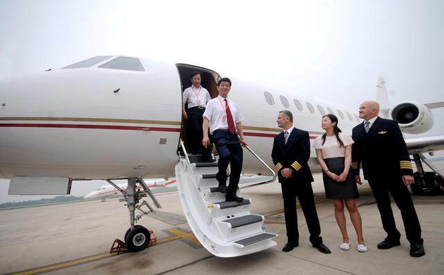 江苏富豪猥亵空姐传闻背后:曾花2亿买私人飞机