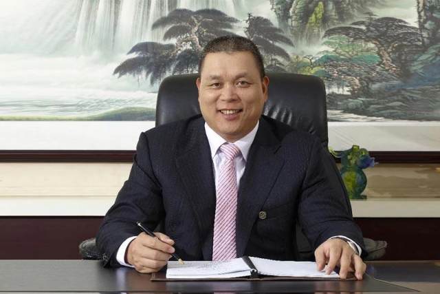 五华首富自救无望负债351亿担保551亿国资驰援绝处逢生