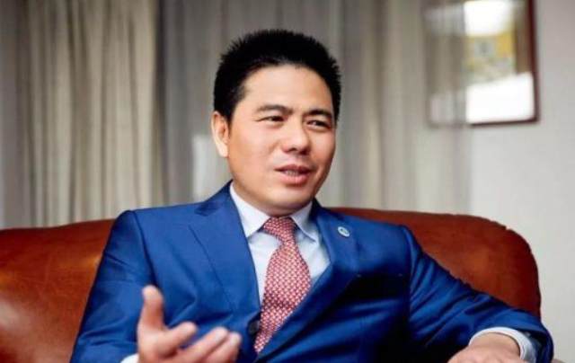 蒋锡培为企业减负再呼:降低社保费率 取消股票