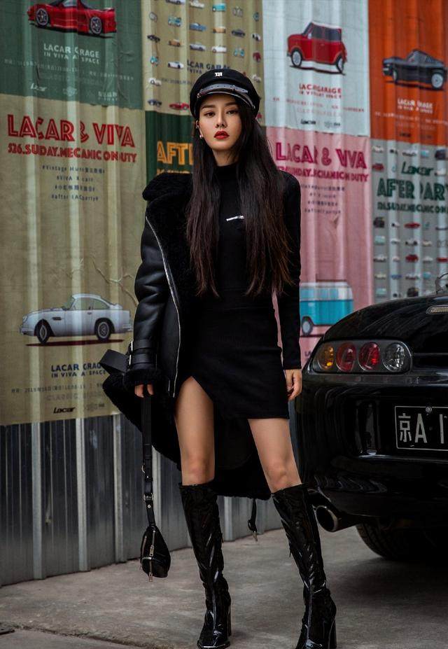 时尚博主任子墨太会穿了个性的黑色穿搭展现出高冷时尚的魅力