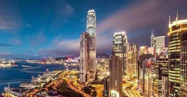 2019中国房地产十大富豪榜发布,总财富达1.45