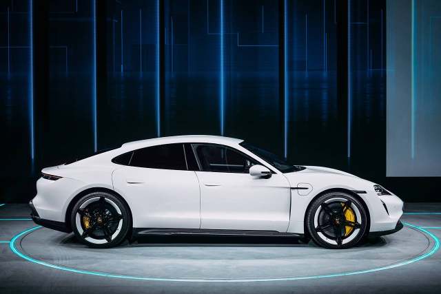 对话保时捷taycan外观设计师超豪华品牌的电动车应该长什么样